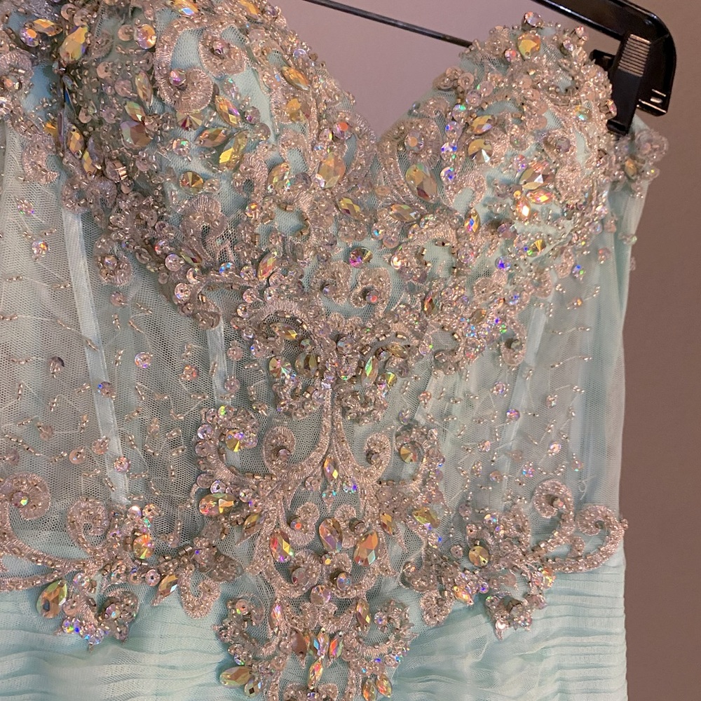 Sparkly Gemstone detailed mermaid style prom dress